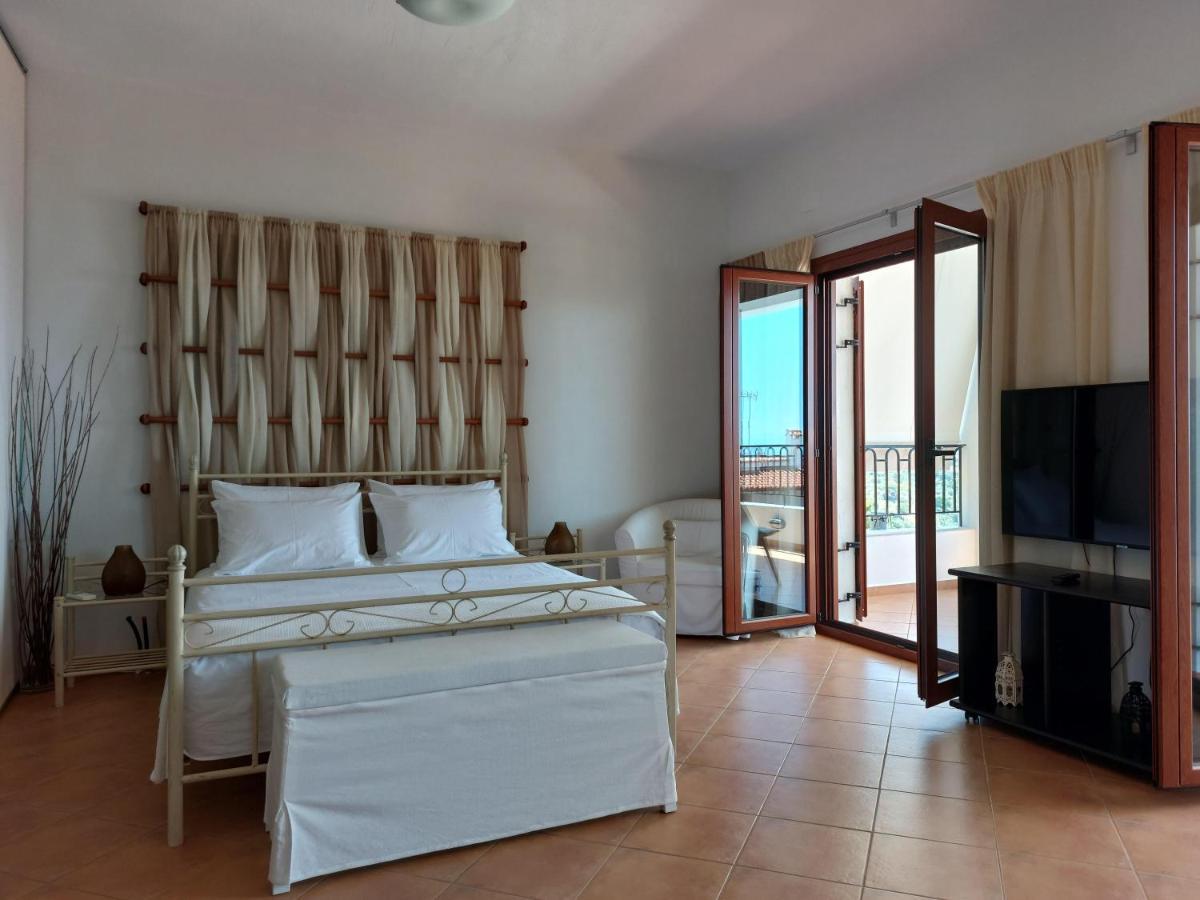 Horizon Studios With Sea View - Free Parking غلوسا المظهر الخارجي الصورة