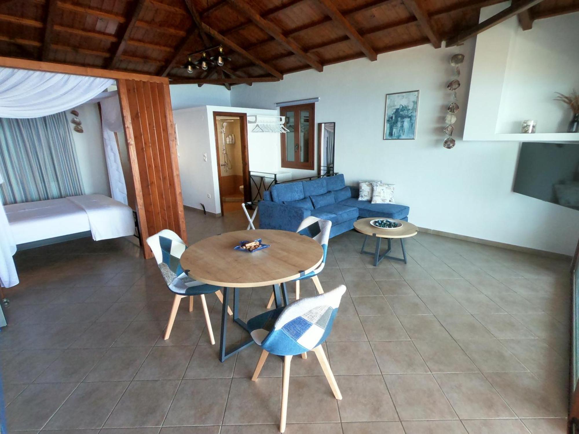 Horizon Studios With Sea View - Free Parking غلوسا المظهر الخارجي الصورة